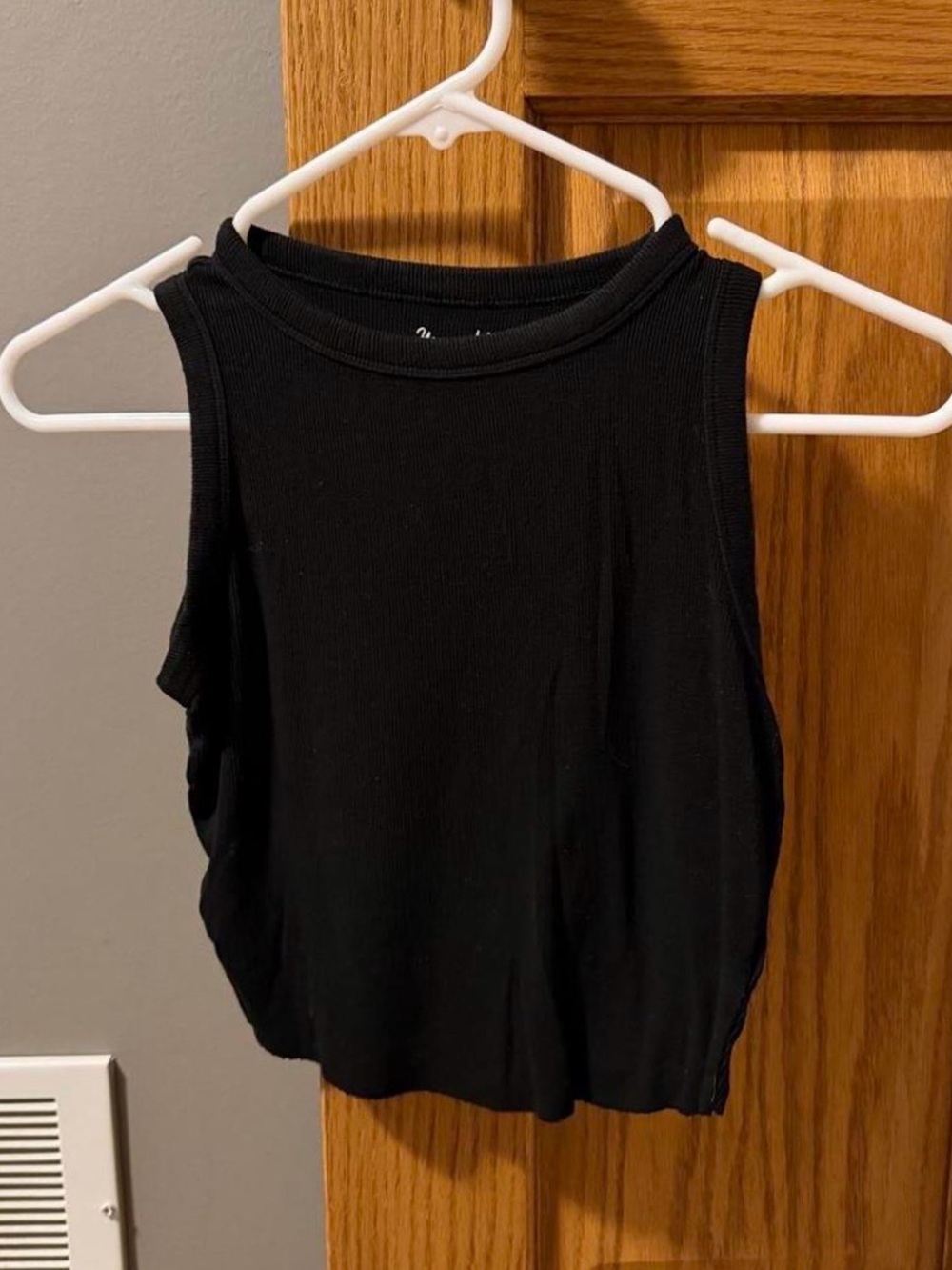 Black Crop Tank Top